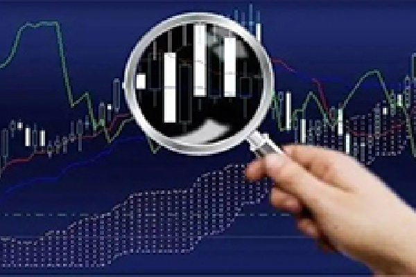 定制公交专线：点对点接送 父母担心孩子的安全